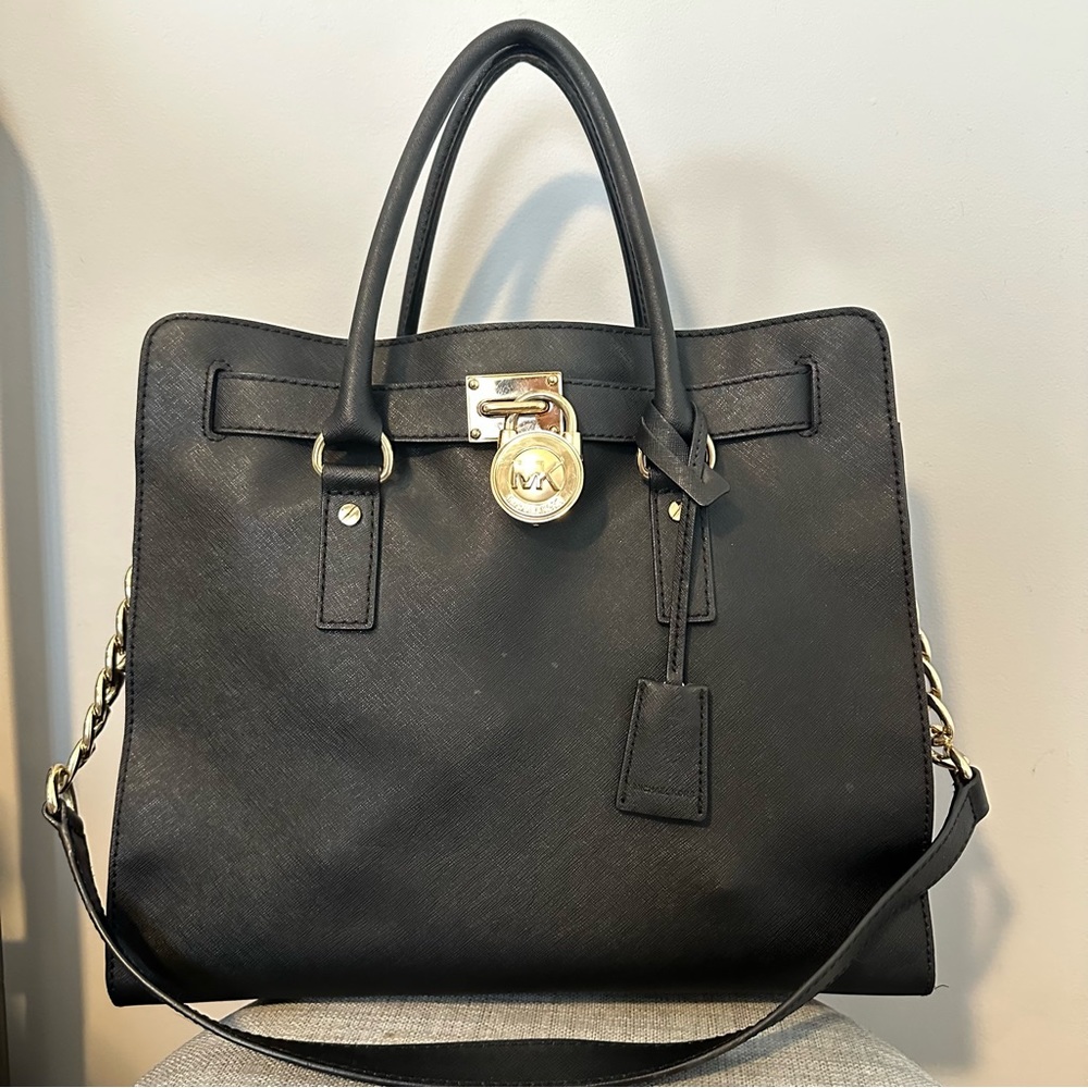 Michael Kors Hamilton Large Leather Bag- Black
